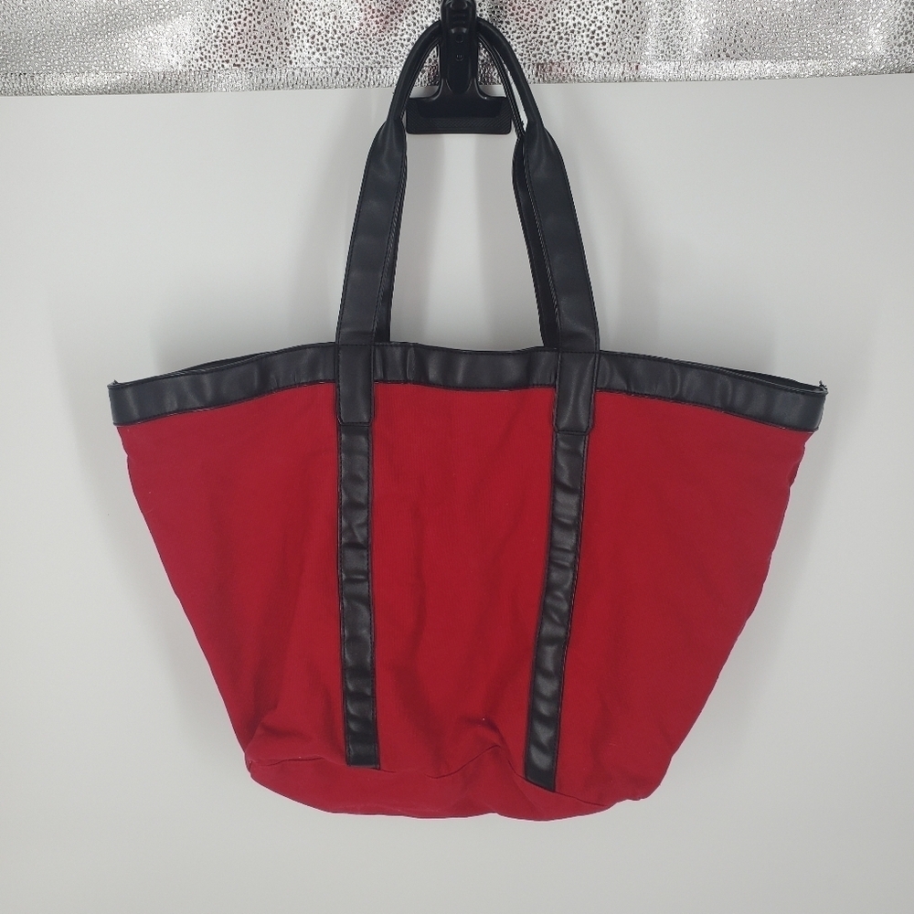 Victoria's Secret Large Red Canvas Tote Bag Black Faux Leather Studded Tassels - Picture 8 of 8